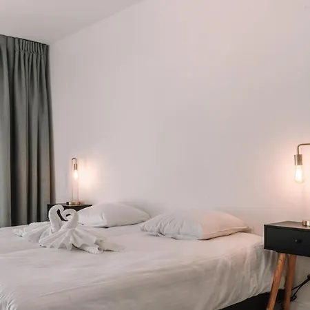 Godderis I, 9de Verdieping Апартаменты *